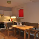 住宿加早餐酒店 Haus Nohra