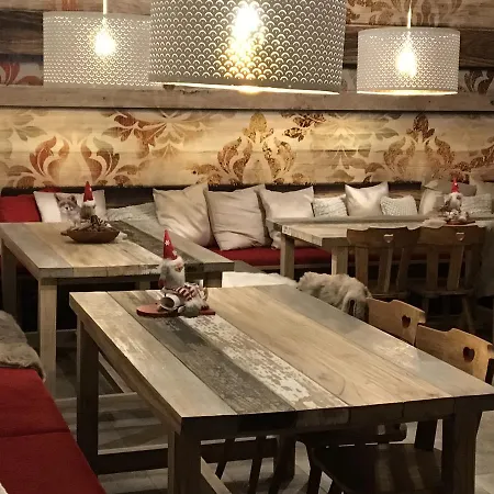 Alojamento de Acomodação e Pequeno-almoço Haus Nohra 3*